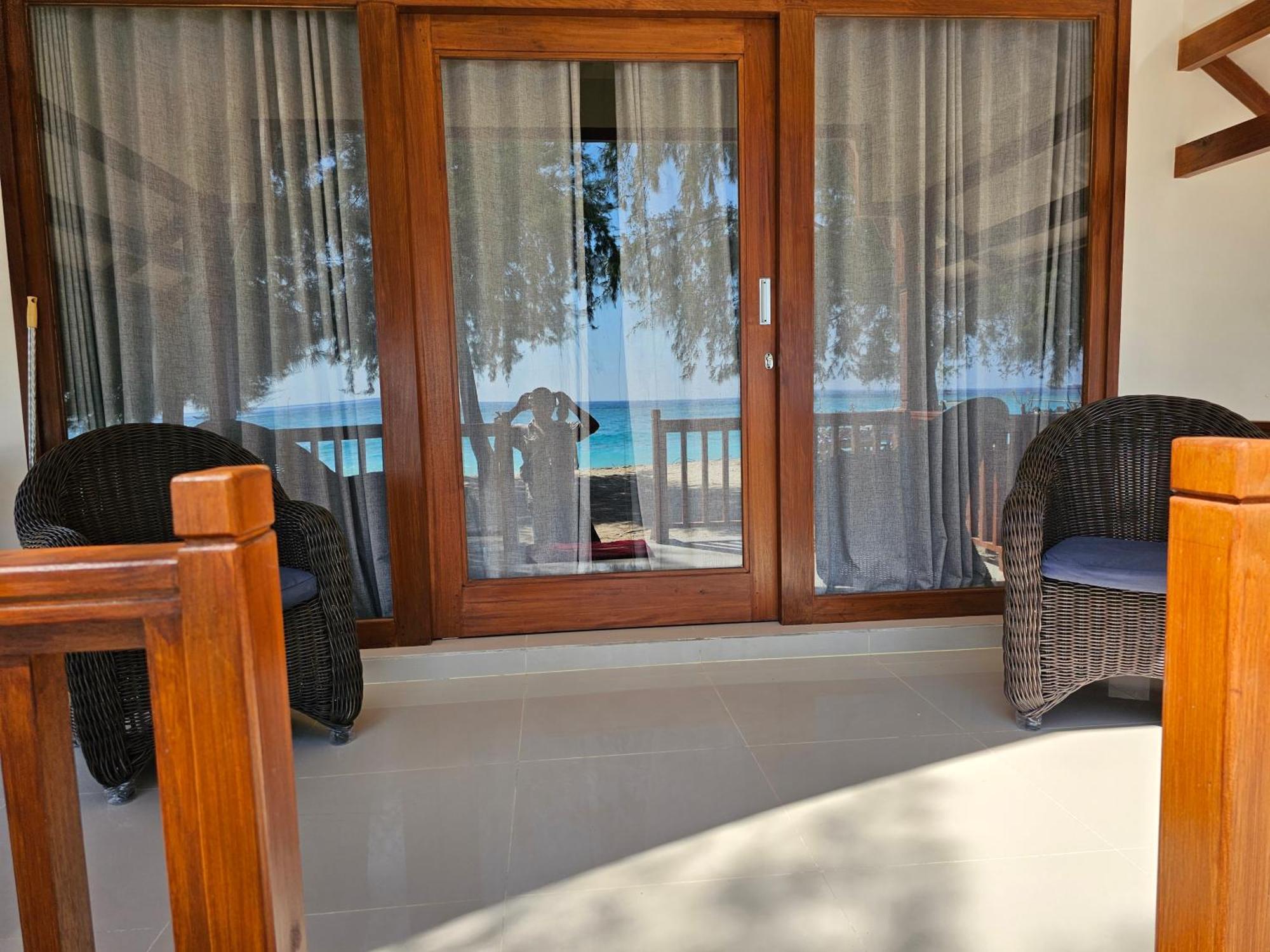 Bluecoral Bungalows Gili Meno Exterior foto