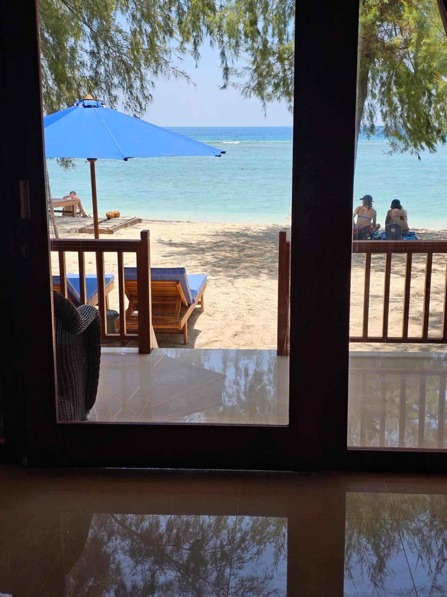 Bluecoral Bungalows Gili Meno Exterior foto