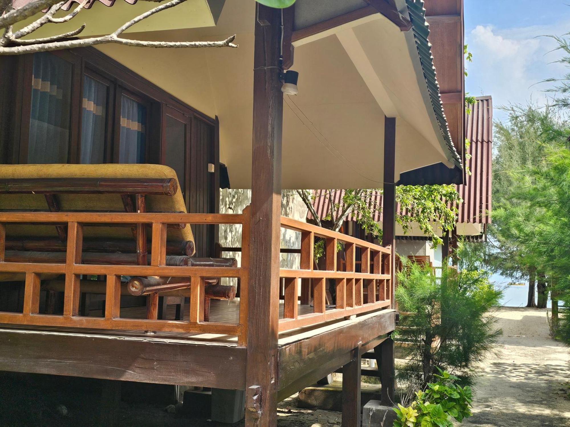 Bluecoral Bungalows Gili Meno Exterior foto