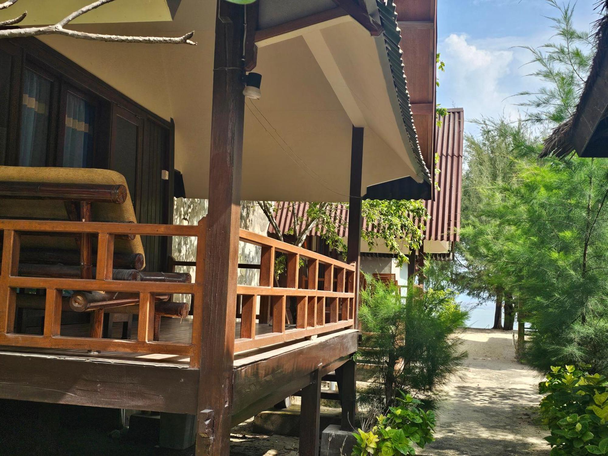 Bluecoral Bungalows Gili Meno Exterior foto