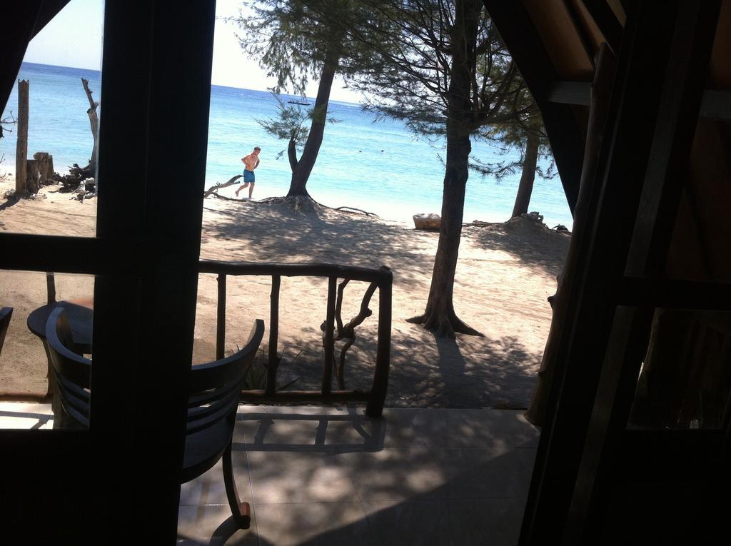 Bluecoral Bungalows Gili Meno Exterior foto