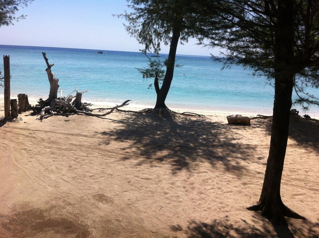 Bluecoral Bungalows Gili Meno Exterior foto